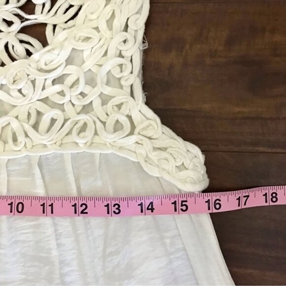 White Macramé Crochet Prairie Core Women's Shift Festival Dress w/ Front Pockets - Picture 8 of 9